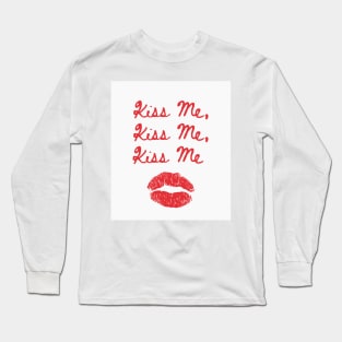 Kiss Me Kiss Me Kiss Me Print White and Red Long Sleeve T-Shirt